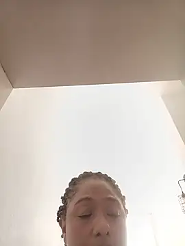 Jazmin43 - Show your pussy