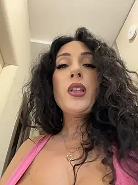 BeckyShineX - Make Me Feel Like a Queen👑