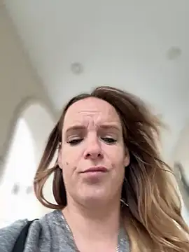 SexyMilf_1987