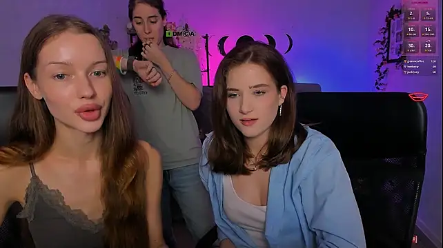 Khloebeauty - flash tits