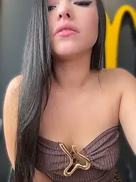 Valentina-gomezz - FUCK MY PUSSY IN MENS BATHROOM + CUM💦