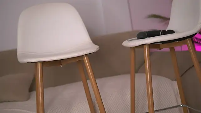 DeborahLowe - Goddess wants your full attention💖