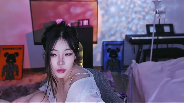 Serendipity-01 - 撕掉胸贴全身精油诱惑5min
