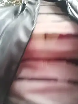 Alina03210 - Utcán spricc