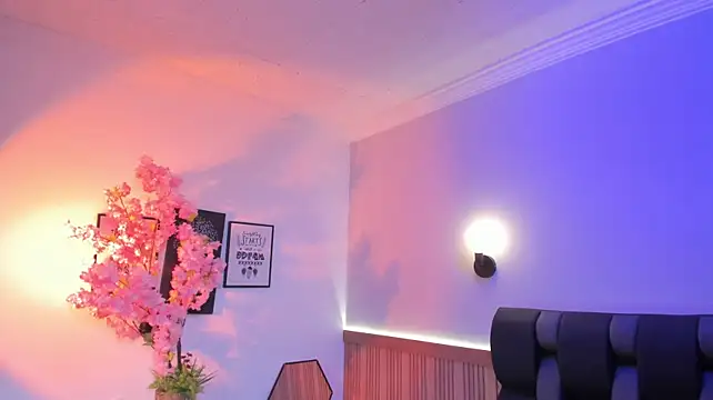 Siouxsie_cenobite - (❁´◡`❁) Naked + squirt (2 min control)