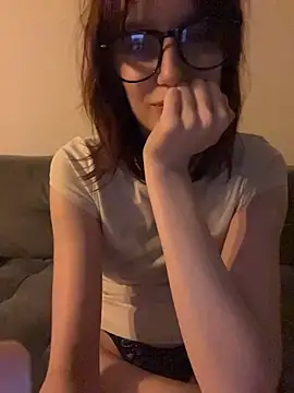 YankiGirl - Stay in doggy & tease skirt
