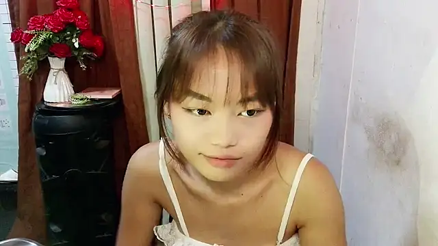 Charmingly_jen - show pussy 5mins