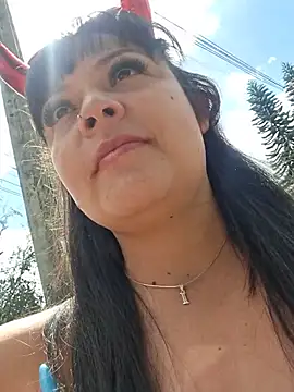 Isa_bella95 - Full naked in store