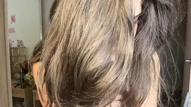 Tease_dealer