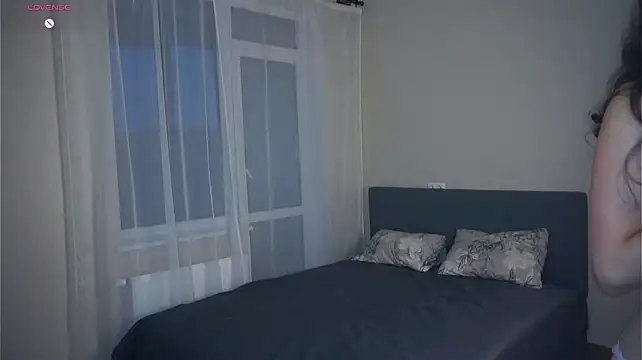 LashundaBudzik - lower my shorts very up my panties HOOT