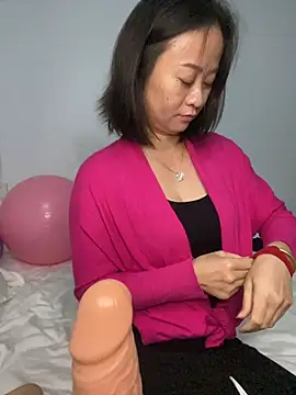 Mrxiao448 - 换装丝袜潮吹