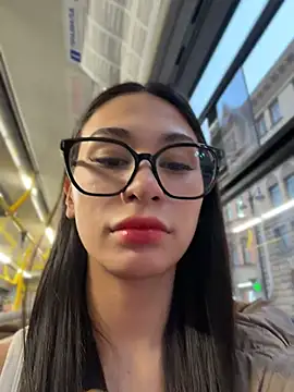 Aria51 - get NAKED near people in BUS while squir