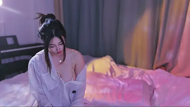 Serendipity-01 - 撕掉胸贴全身精油诱惑5min