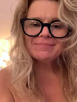 Love_Lee_xo - Fuck with dildo and cum