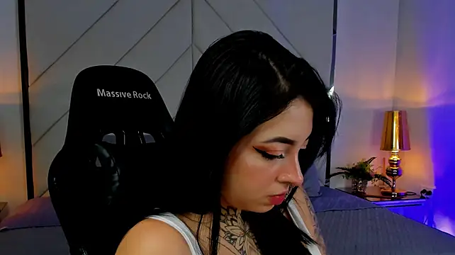 Sofia_LaurentJS - take off bra