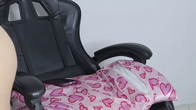 Blondie_dity_squirt - DILDO IN THA PUSSY + ANAL PLUG