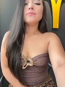 Valentina-gomezz - FUCK MY PUSSY IN MENS BATHROOM + CUM💦