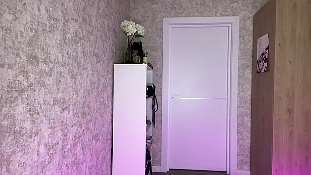 ShantellBuhrman - Make my boobs bounce along