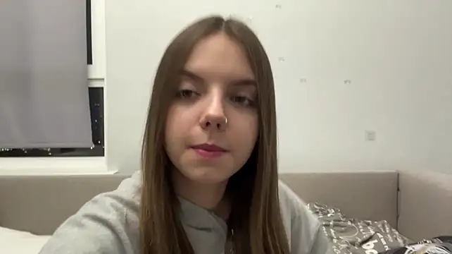 LisaPorse - show tongue + kiss me
