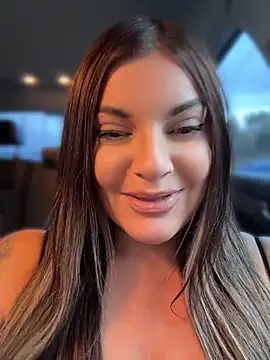 JessycaFlame - Squirt rip my tights