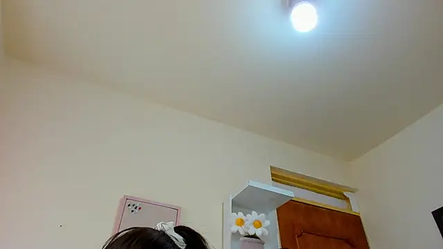 Emmadossantos - nipples closer