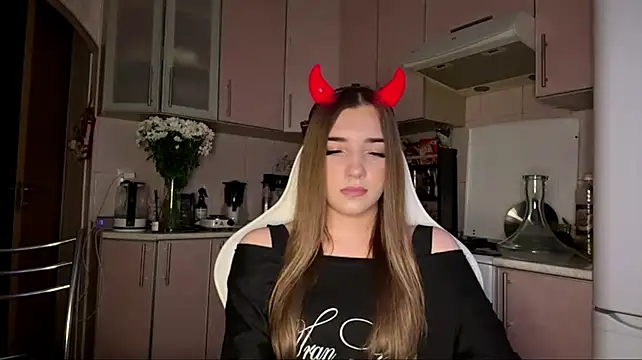 PamelaBurson - show pic my pussy for PM:3