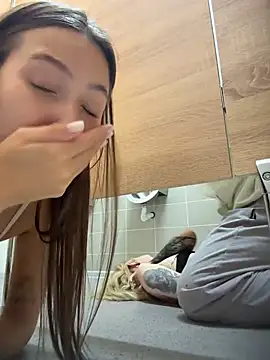 Coconut_milk - Kate do camel toe for Zoe+rub clit