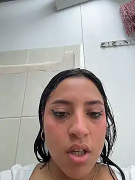MeggyMae_