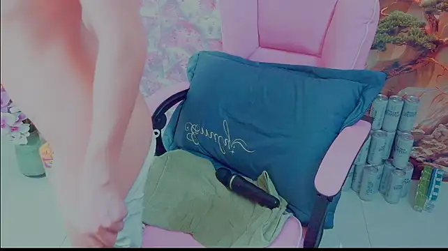 Jiso_R - Fucking a pink pussy and cumming inside.
