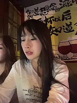 CiCi9 - 🦌园长ktv闺蜜面前口交大鸡吧