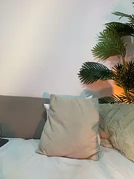 LucianaM_13 - SPREAD ASS 💦💦