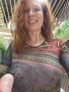 Exhibitionsplit - MAKE me CUM in Public ♤SQUIRT