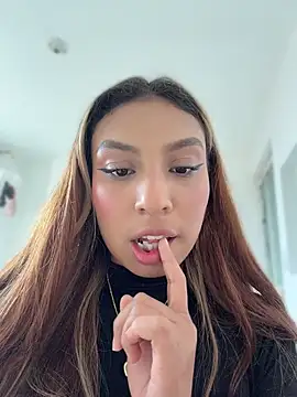 Amaranta_montiel - Fuck my juicy holes really hard
