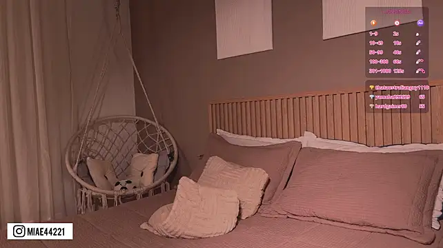 Little_Emma_11 - CREAMPIE💛