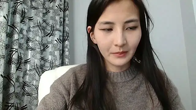 Newfrommacau - live your life and find your wife