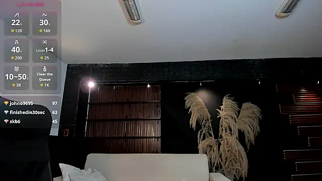IsabellaaJoness - Deepthroat very split in my bbc