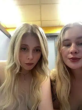 SiaLater - Sabr up her blouse show big tits in WC
