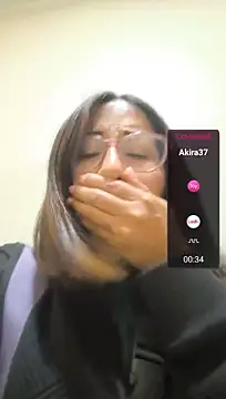 MirandaSingle - Fingers Ass in toilet public 🥵🤫