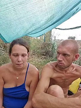 Hola_Homo - Feet in his mouth + last tip gets a pic