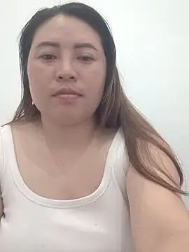 Yun_2006 - Giúp đỡ Em mùa hè nóng nực em cần ly tà
