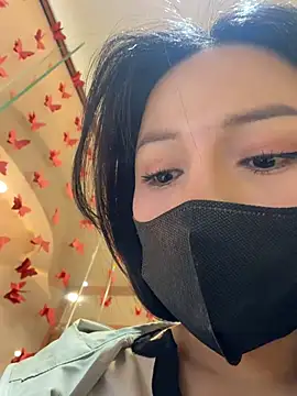 Linh_2004 - Make me cum squirt on public