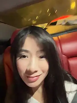 CiCi9 - 🦌园长酒吧闺蜜面前口交大鸡吧