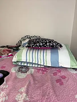 Sandylau - hello guys, naked + squirt