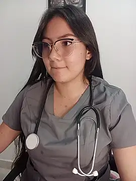 Mia_nala