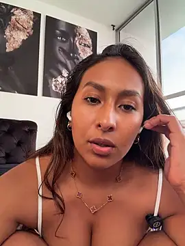 AmelyaMann - SHOW+ PLAY TITS😈❤️