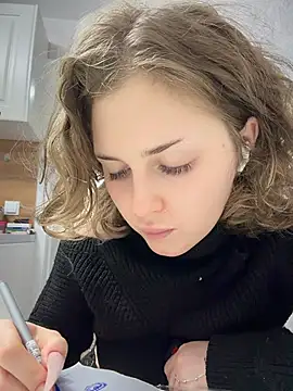 KellyKeler - Show my SWEET ASS+spank ASS mmm🍑