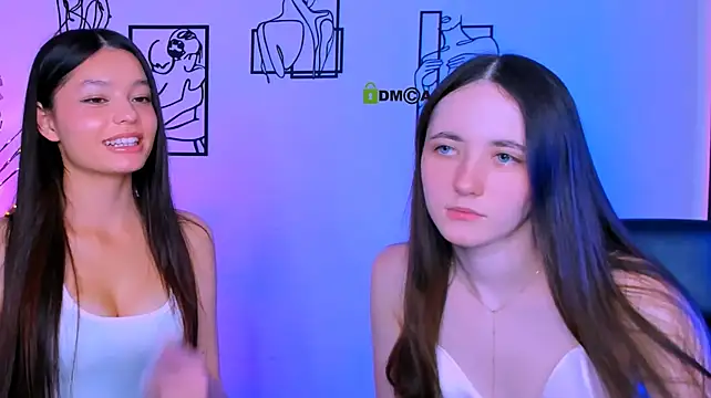 Bella_dorn - show bra Charlie