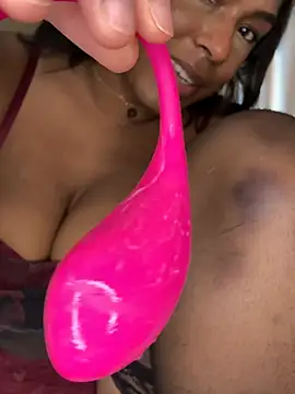 CandyLuxxxx - NAKED DILDO CUM