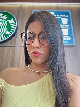 Alejandra_ospina - RUB PUSSY AT THE ZARA RECEPTION 🥵💦