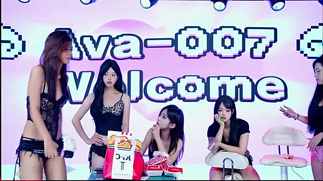 Ava-007 - 一起吃肯德基